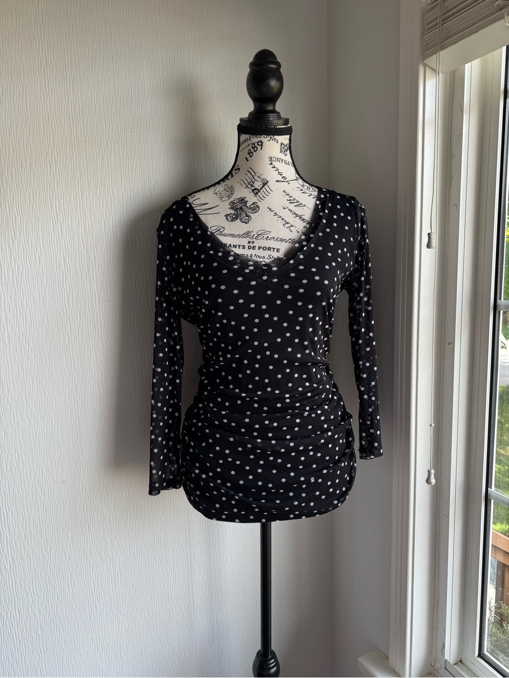 INC International Concepts Black Long Sleeve V-Neck Polka Dot Top